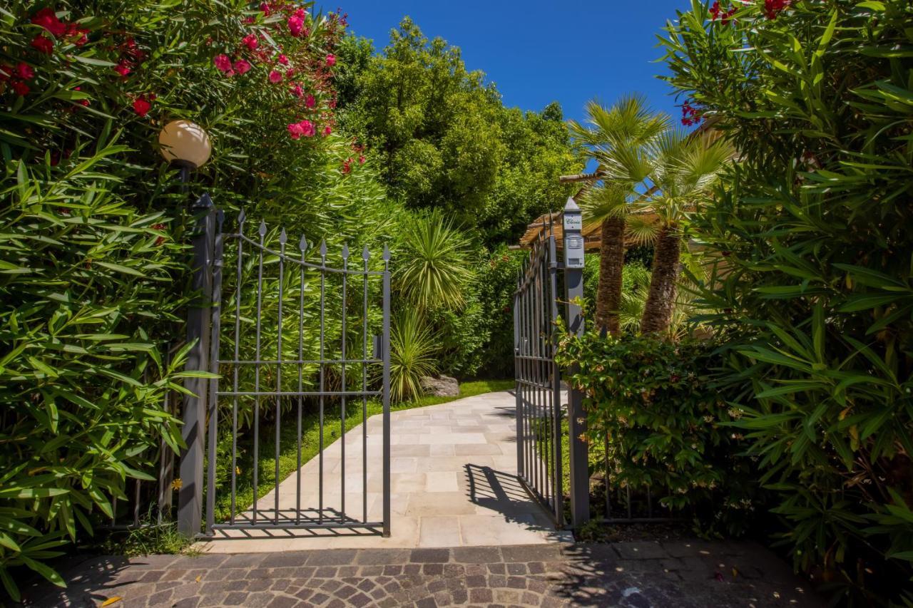 Country Life Relais Apartman Massa Lubrense Kültér fotó